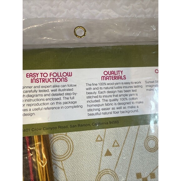 Sunset Stitchery kit autumn leaves Betty Miles 16 x 20 #2241 100% Pure Wool 70s - Picture 12 of 15